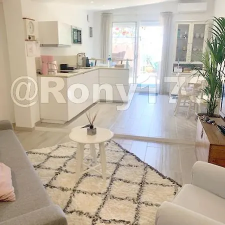 Proche Et 2 Pers Toulon